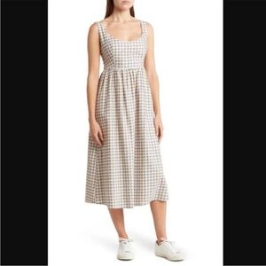 WeWoreWhat Scoop Neck Sleeveless Gingham Dress Whisper White M Corset Midi